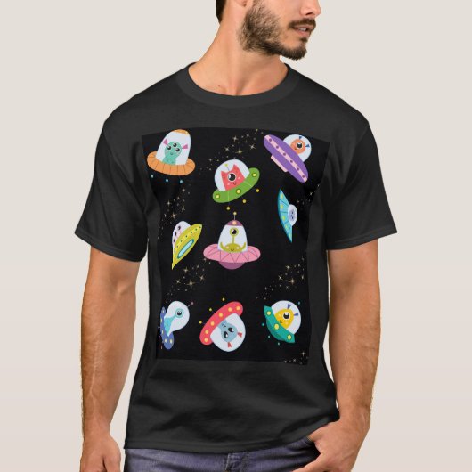 UFO SHIPS PATTERN T-Shirt (Vorderseite)