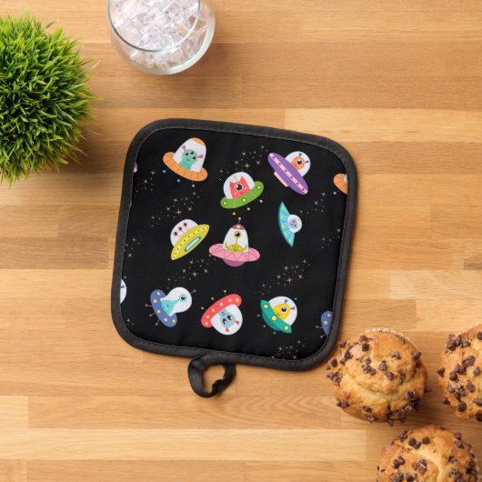 UFO SHIPS PATTERN TOPFLAPPEN (Oben Unten)