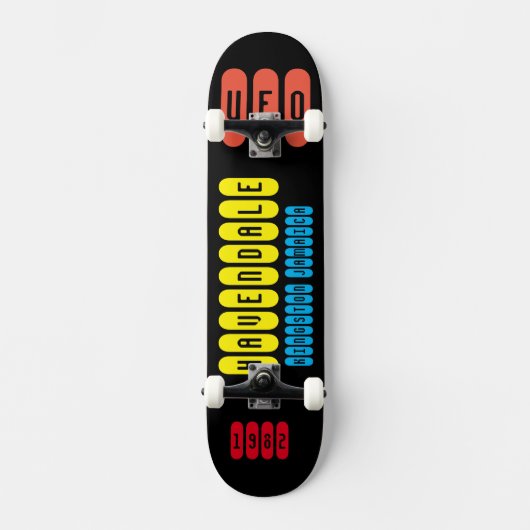 UFO SIND REAL / TST Skateboard (Vorderseite)
