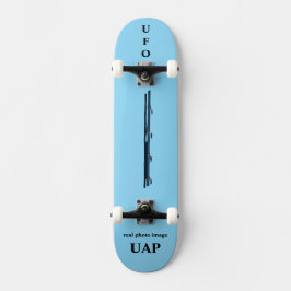 UFO SKATEBOARD
