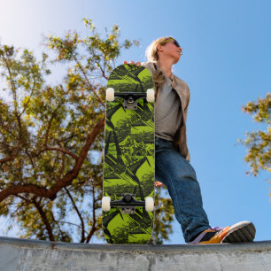 Ufo Space Battle Pre-Built Complete Skateboard