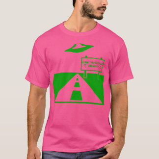 Ufo über die Straße T-Shirt
