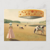 UFO und Alien von Käse in einer Milchweide Postkarte (Vorderseite)