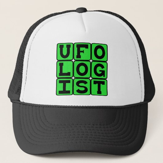Ufologist, Studium der fliegenden Sauerker Truckerkappe (Vorderseite)
