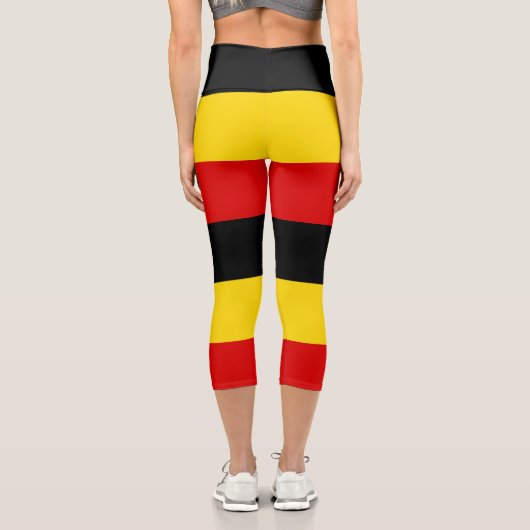 Uganda-Flagge Capri Leggings (Rückseite)