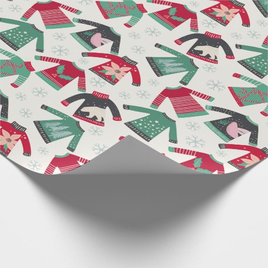 Ugg Christmas Sweater Holiday Pattern Green Red Geschenkpapier (Ecke)