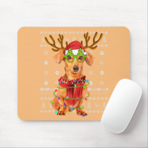 Ugg Sweater Christmas Lights Dackel Hund Welpe Mousepad