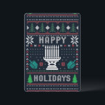 Ugly Xmas Sweater Happy Holidays Dreidels Einladung<br><div class="desc">Eine clevere Drehung auf dem Ugly Christmas Sweater: traditionelle Rot-,  Grün-,  Weiß-,  Menorah- und Blau-Grün-Dreidels. Kontaktieren Sie den Designer für spezielle Anfragen. © Copyright 2021 P.D.,  Urlaubsmuster und Gemälde. Alle Rechte vorbehalten.</div>