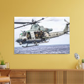 UH-1Y VENOM 24x36 Leinwanddruck (Insitu (Wohnzimmer))