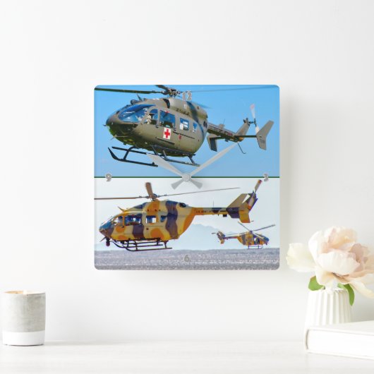 UH-72A LAKOTA QUADRATISCHE WANDUHR (Zuhause)