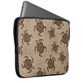 Uhane Honu Hibiskus Batik Hawaiian Turtle Wetsuit Laptopschutzhülle (Vorne Rechts)