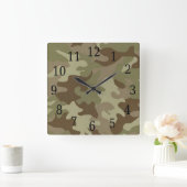 Uhr am Camouflage Square (Zuhause)