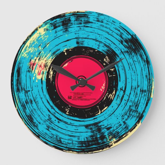 Uhr an der langen Wand (Vorderseite)