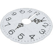 Uhr auf weißem Holz Polyester Weihnachtsbaumdecke (Schrägansicht)