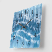 Uhr der blauen Gefärbte Krawatte (Winkel)