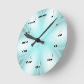 Uhr der musikalischen Notizen auf hellblau (Winkel)