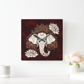 Uhr der weißen Elefantenwand (Zuhause)