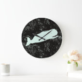 Uhr des weißen Wals (Zuhause)