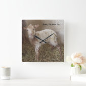 Uhr: Lamm Kathy McGraw Quadratische Wanduhr (Zuhause)