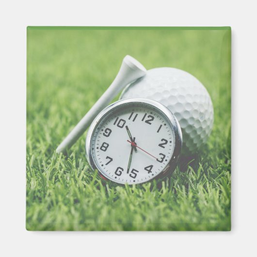 Uhr mit Golfball und Abschlag Es ist Zeit für Golf Magnet (Vorne)