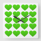 Uhr mit grünen Herzen (Vorderseite)