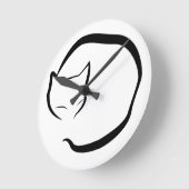 Uhr mit schlafender Katze in vier Reihen (Winkel)