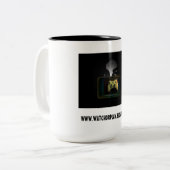 UHR ODER SPIEL-TASSE ZWEIFARBIGE TASSE (Vorderseite Links)