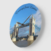 Uhren-Tower Bridge London. Große Uhr (Winkel)