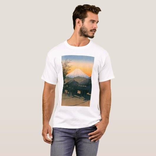 ukiyoe hasui No53 Mt. Fuji seen from Yui-cho T-Shirt (Vorne ganz)