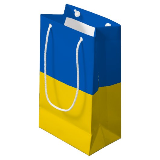 Ukraine-Flagge Kleine Geschenktüte (Vorderseite Schrägansicht)