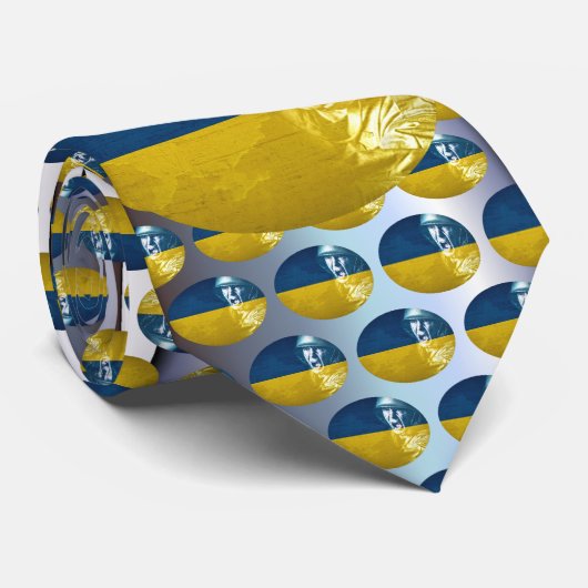 Ukraine Friedenssoldat im Krieg Krawatte (Gerollt)