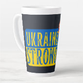 Ukraine Strong Rosie the Riveter Milchtasse (Linke Ecke)