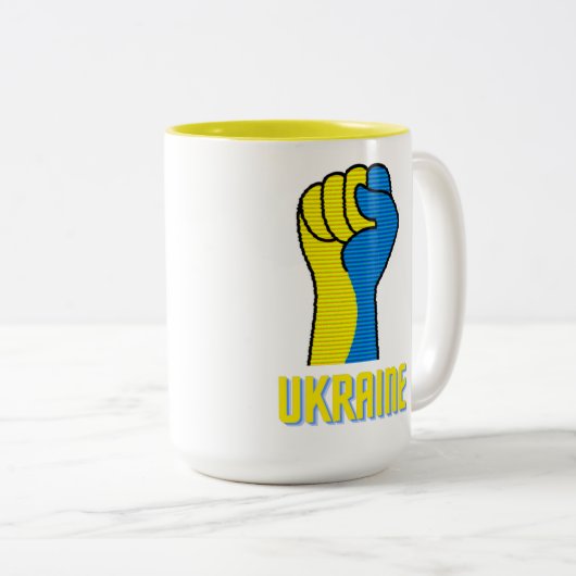 Ukraine trotziges Faustzeichen Zweifarbige Tasse (VorderseiteRechts)