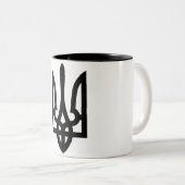 Ukrainer Tryzub Zweifarbige Tasse (VorderseiteRechts)