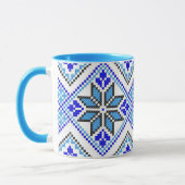Ukrainer Vyshyvanka blaue geometrische Tasse (Links)