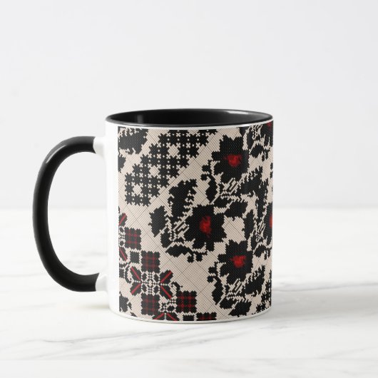 Ukrainian traditional vushuvanka folk art tasse (Links)