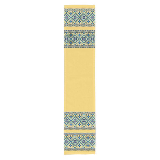 Ukrainian traditional vushuvanka folk pattern blue kurzer tischläufer (Vorderseite)