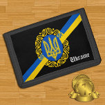 ukrainische Brieftasche, Patriotische ukrainische  Tri-fold Geldbeutel<br><div class="desc">Patriotische Ukraine Mode-Brieftasche mit ukrainischer Flagge und Ukraine Republik Emblem auf schwarzem Hintergrund.</div>