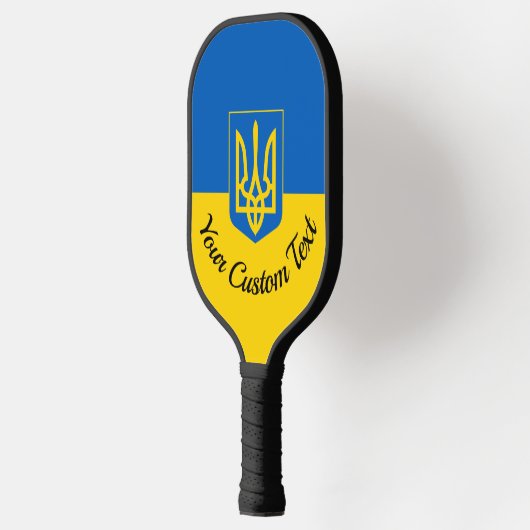 Ukrainische Flagge mit Wappen und benutzerdefinier Pickleball Schläger (Links)