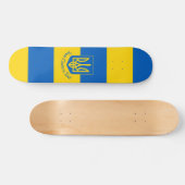 Ukrainische Flagge mit Wappen und benutzerdefinier Skateboard (Horizontal)