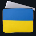 Ukrainische Flagge (Ukraine) Laptop-Sieb Laptopschutzhülle<br><div class="desc">Dieses Design zeigt die Nationalflagge der Ukraine, einem Land in Osteuropa. Die Ukraine grenzt im Osten und Nordosten an Russland, im Norden an Belarus, im Westen an Polen, die Slowakei und Ungarn und im Süden an Rumänien, Moldau und das Schwarze Meer. Die Ukraine ist nach Russland das zweitgrößte Land Europas....</div>