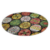 Ukrainische Ostereier, Vintages Muster. Schneidebrett (Ecke)