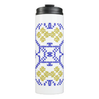 Ukrainische Stickerei in den Farben der Ukraine Thermosbecher