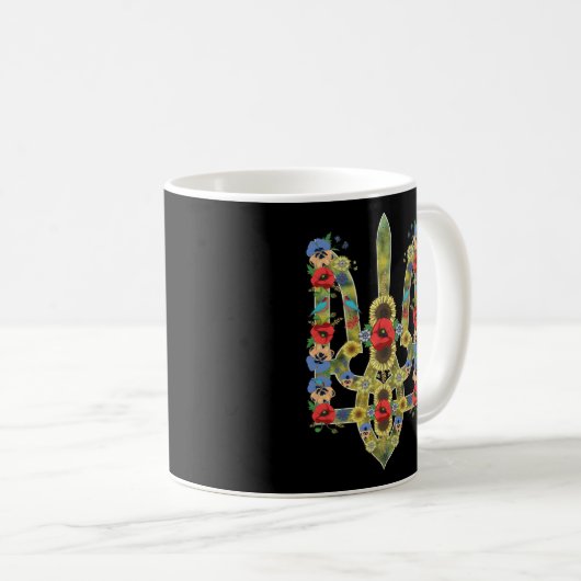 Ukrainische Trysub Floral Ukraine Vyshyvanka Kaffeetasse (VorderseiteRechts)