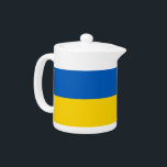 Ukrainischer Flaggenteapot<br><div class="desc">Eleganter Teekessel mit Flagge der Ukraine. Dieses Produkt ist anpassbar.</div>