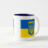 ukrainischer Stolz Zweifarbige Tasse (VorderseiteRechts)
