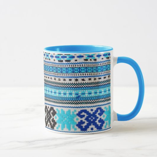 Ukrainischer Volk-Entwurf Tasse (Rechts)