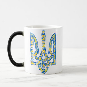 Ukrainisches Emblem trident tryzub ethnisch Verwandlungstasse