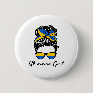 Ukrainisches Mädchen in Blau und Gelb, den Farben Button
