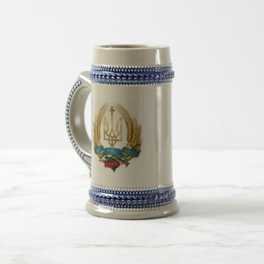Ukrainisches Symbol-Bier Stein Bierglas (Vorderseite Links)